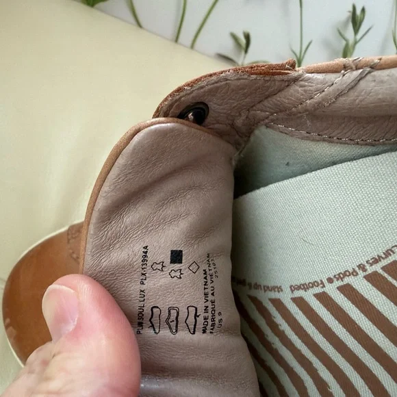 Women’s Taos Casual Leather Sneakers - Brown - Picture 5 of 5